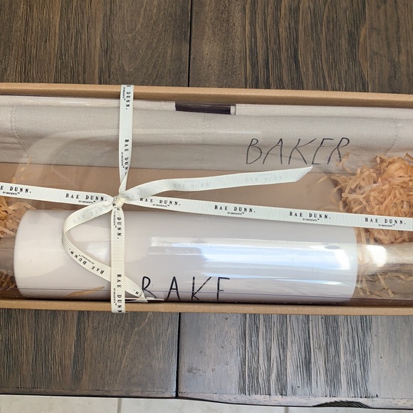 New Rae Dunn “Bake” Rolling Pin and “Baker” Apron - Picture 5 of 6